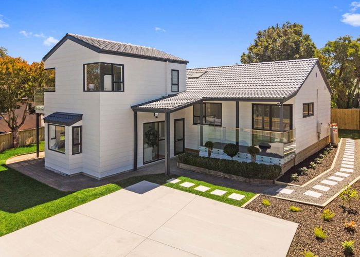  at 1 Awatahi Place, Greenhithe, North Shore City, Auckland