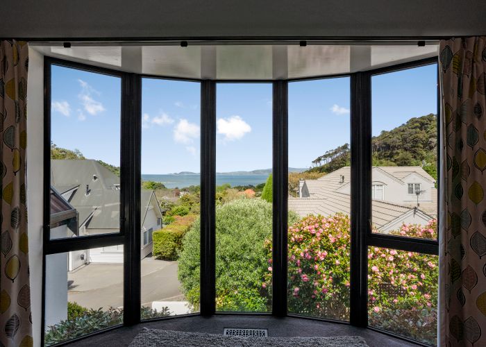  at 110 Cheviot Road, Lowry Bay, Lower Hutt