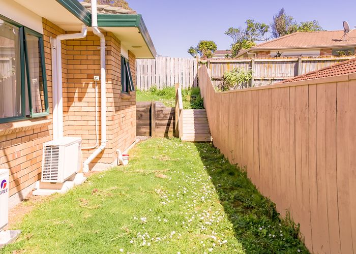  at 53 Castlefinn Drive, Weymouth, Auckland