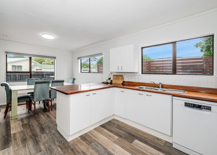  at 43 Parakai Street, Paraparaumu, Paraparaumu