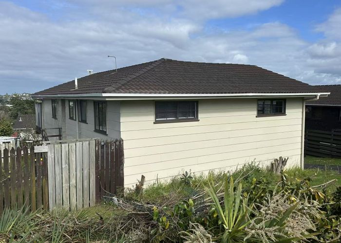  at Highland Park, Manukau City, Auckland