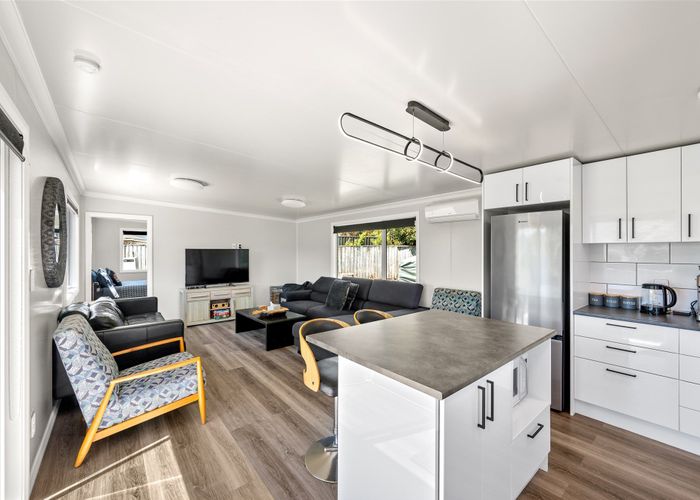  at 11 Ruataniwha Drive, Collingwood