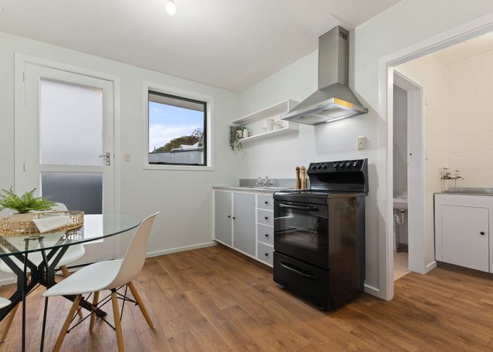  at 4/225 Edgeware Road, Edgeware, Christchurch