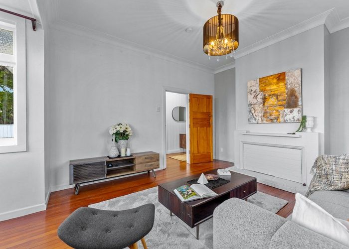  at 92 Blockhouse Bay Road, Avondale, Auckland City, Auckland