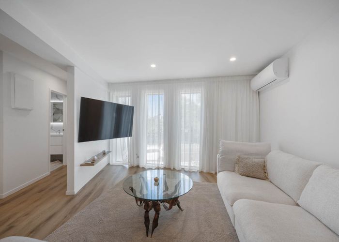  at 90A Kings Road, Panmure, Auckland City, Auckland