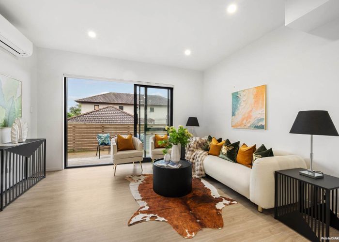  at 64E Union Road, Howick, Manukau City, Auckland
