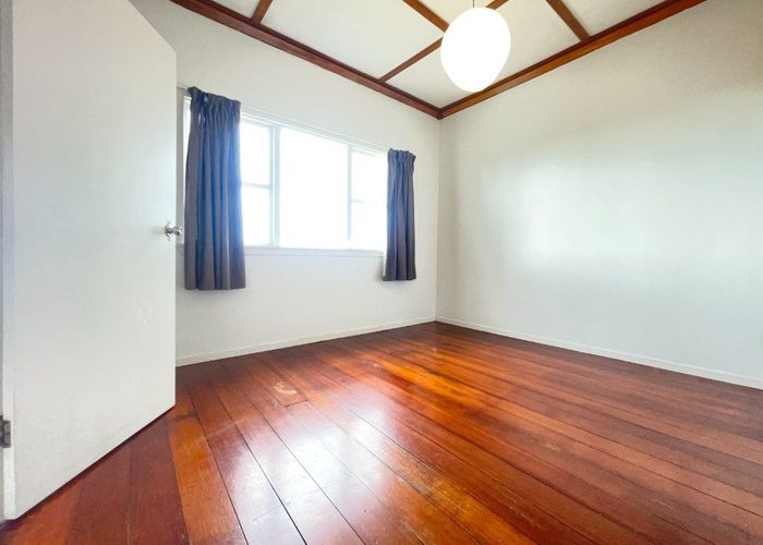  at 49 Donovan Street, Blockhouse Bay, Auckland City, Auckland