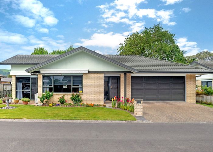  at 8 Coulston Place, Riverdale, Gisborne