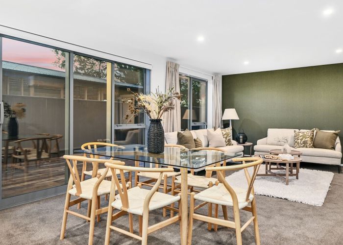  at 69 Henshaw Street, Woodend, Woodend