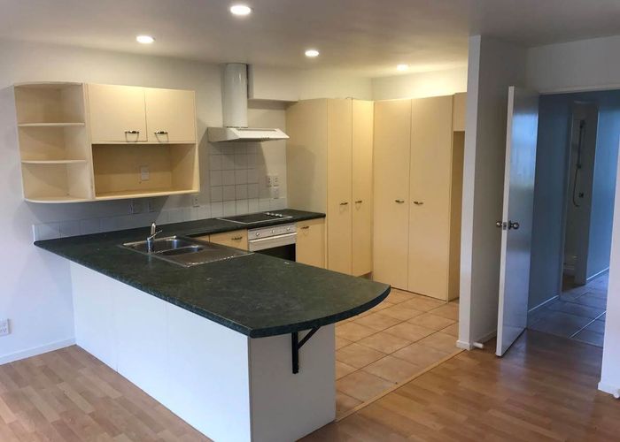  at 9/36 John Jennings Drive, Oteha, Auckland