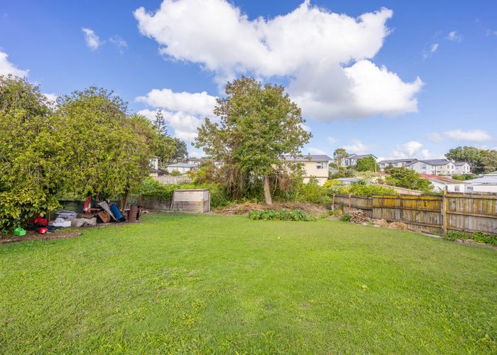  at 9 Shoreham Street, Avondale, Auckland