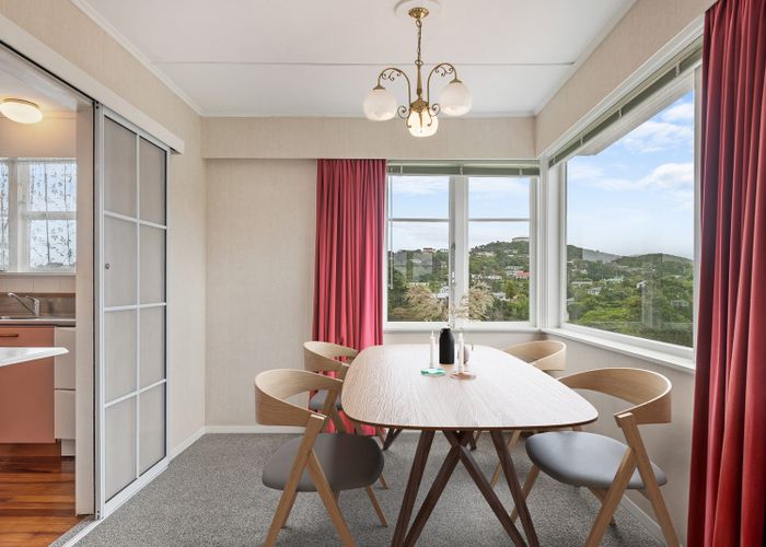 at 22 Pokohiwi Road, Normandale, Lower Hutt