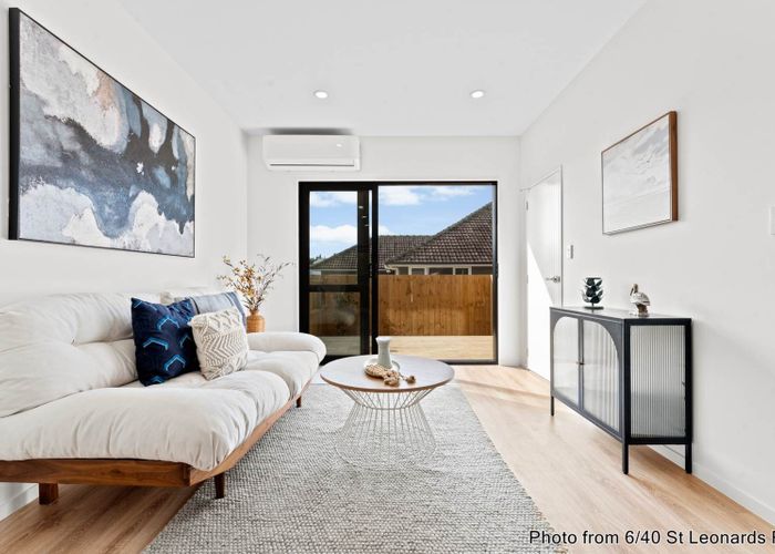  at 4/40 St Leonards Road, Kelston, Waitakere City, Auckland
