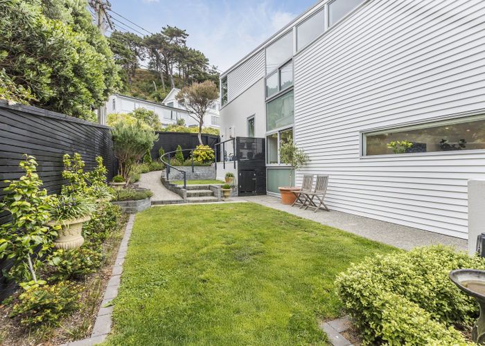 at 32 Mantell Street, Seatoun, Wellington, Wellington
