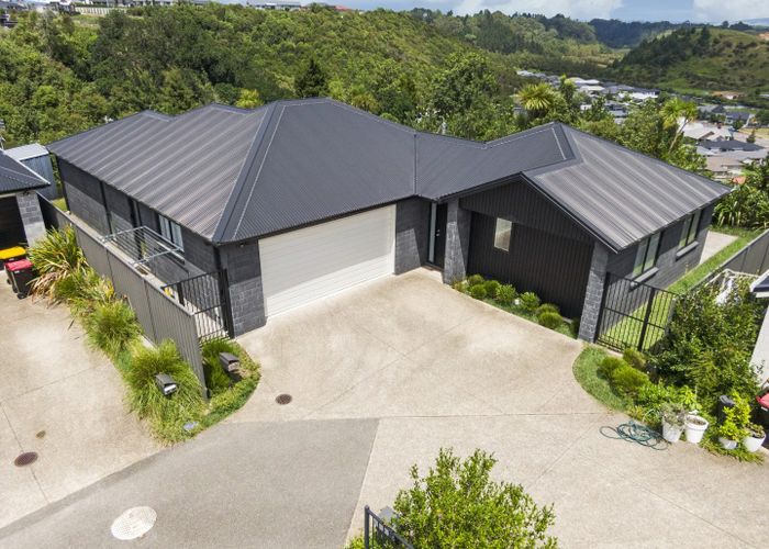  at 9 Shannon Lane, Pyes Pa, Tauranga