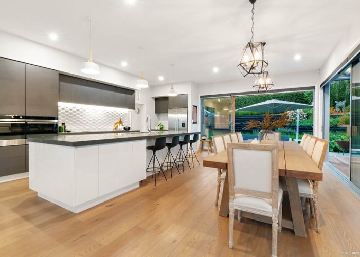  at 187 Luckens Road, West Harbour, Auckland