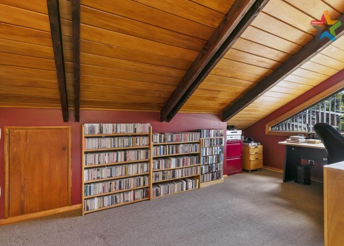  at 7 Pekanga Road, Normandale, Lower Hutt