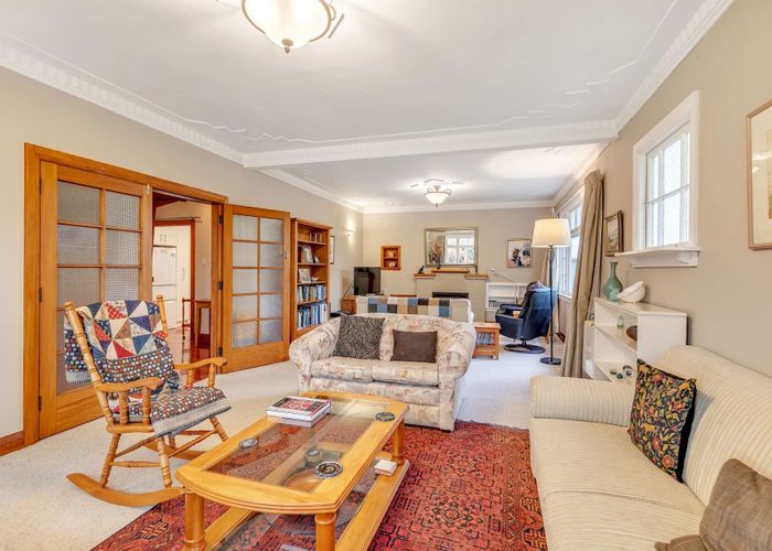  at 6 Awatea Terrace, Hokowhitu, Palmerston North, Manawatu / Whanganui
