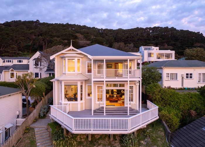  at 17 Austin Street, Mount Victoria, Wellington, Wellington