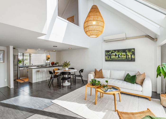  at 2/47 Jervois Road, Ponsonby, Auckland City, Auckland