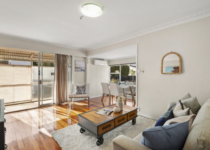  at 5/6 Peary Road, Mount Eden, Auckland