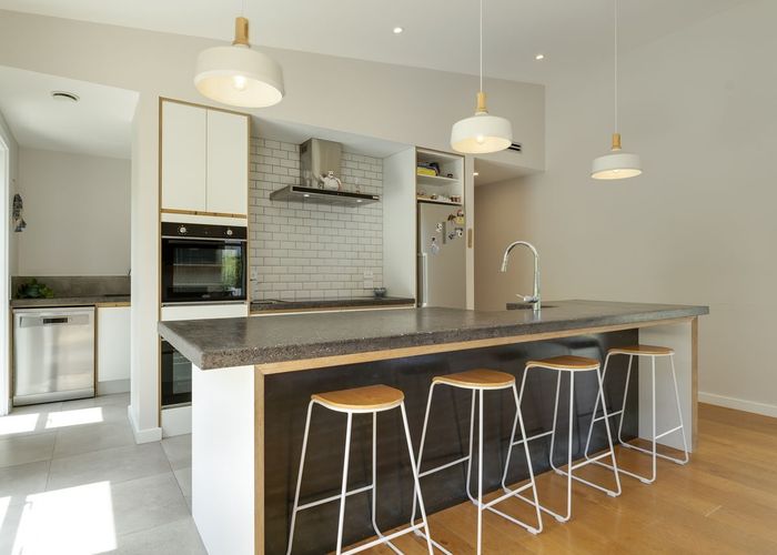  at 43 Peregrine Falcon Road, Mount Creighton, Queenstown