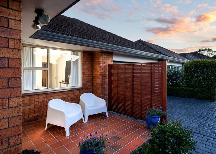  at 2/3 Cottesmore Close, Burnside, Christchurch City, Canterbury