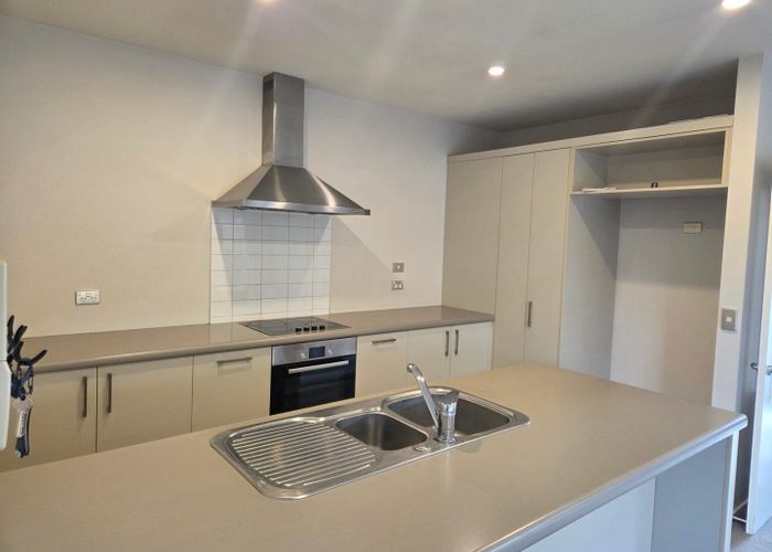  at 6 St. Monica Lane, Woolston, Christchurch City, Canterbury
