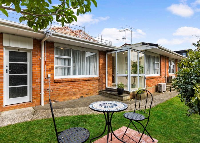  at 1/19 Tennyson Avenue, Takapuna, North Shore City, Auckland