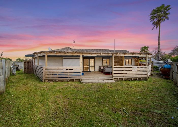 at 10 Horlicks Place, Randwick Park, Manukau City, Auckland