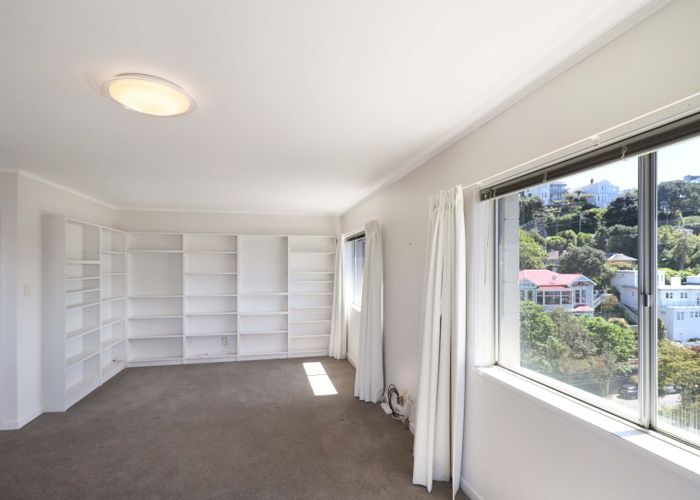  at 1 Grant RD, THORNDON, Wellington