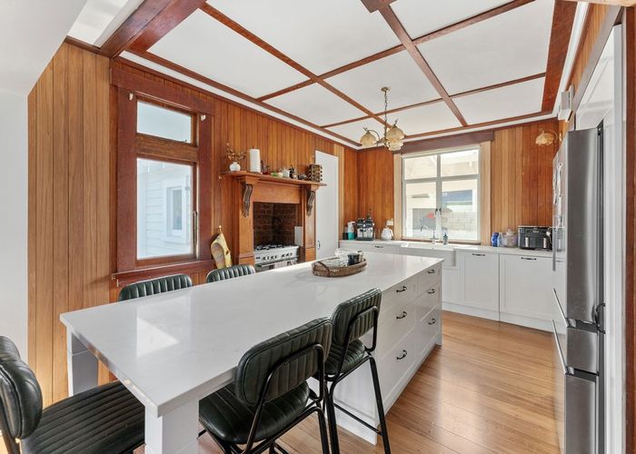  at 68 Whiteley Street, Moturoa, New Plymouth