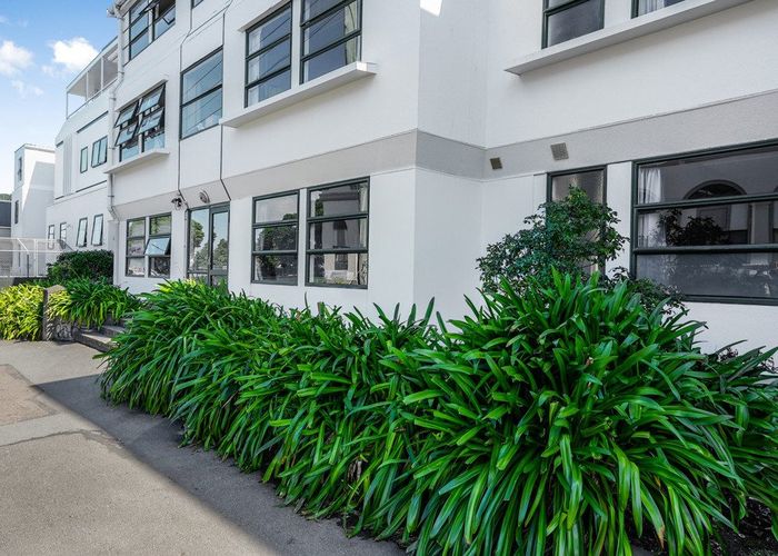  at 19/22 Sussex Street, Mount Cook, Wellington, Wellington