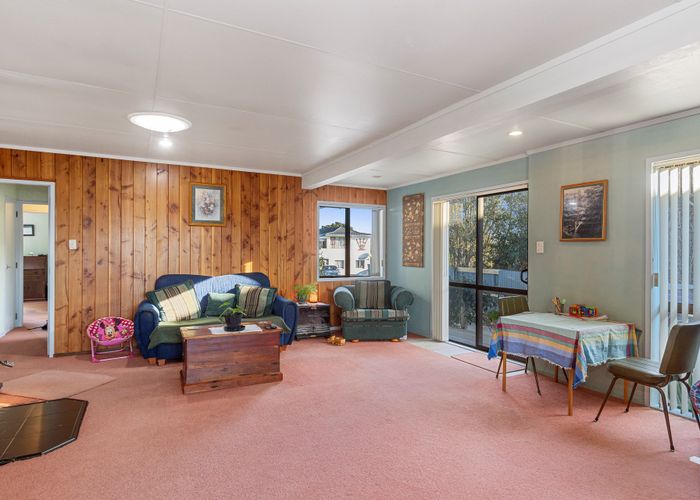  at 84 Percy Road, Papamoa Beach, Papamoa