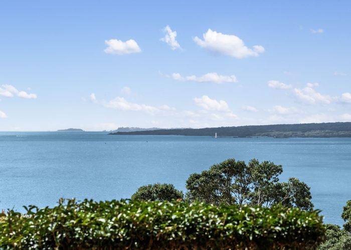  at 220 Lake Road, Takapuna, North Shore City, Auckland