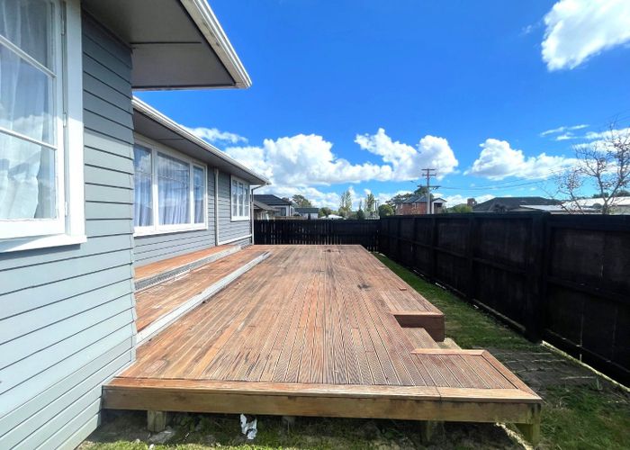  at 2 Grant Avenue, Otara, Auckland