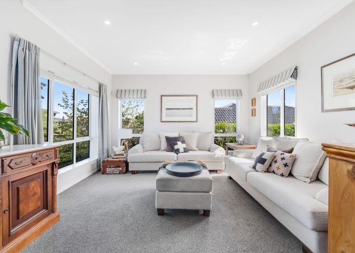  at 3 Phoenicia Court, The Gardens, Manukau City, Auckland