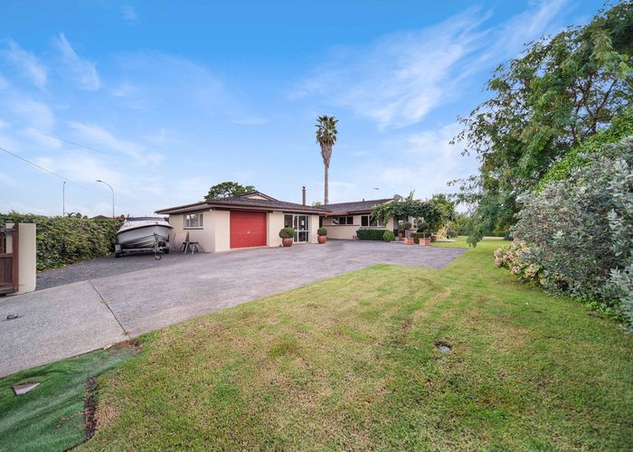  at 2 Gatland Road, Opaheke, Papakura