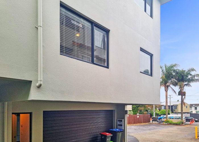  at 10L Campbell Road, Royal Oak, Auckland City, Auckland