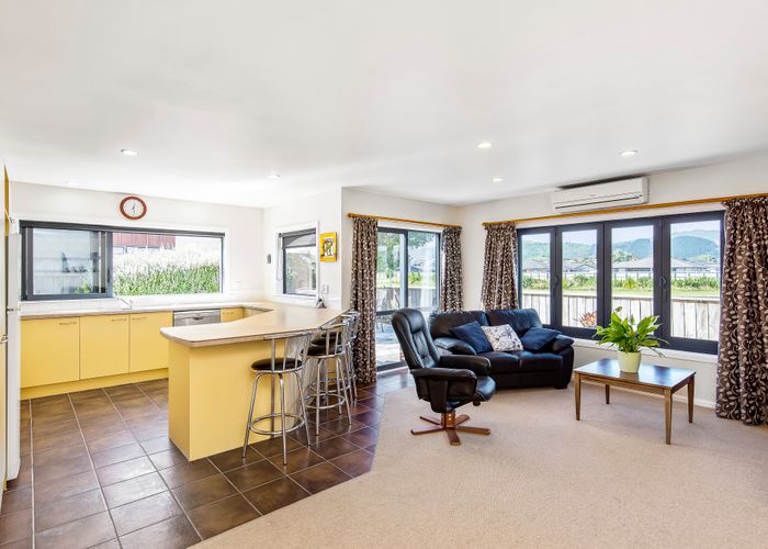 Free property data for 15 Drive, Paraparaumu homes.co.nz