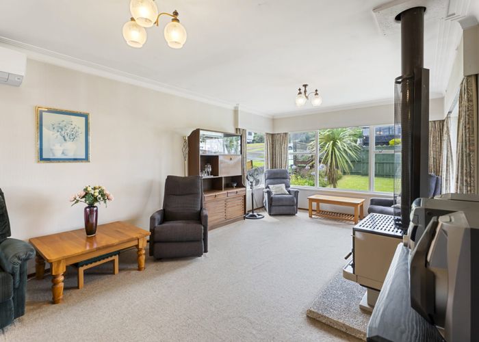  at 56 Elliott Avenue, Bayview, North Shore City, Auckland