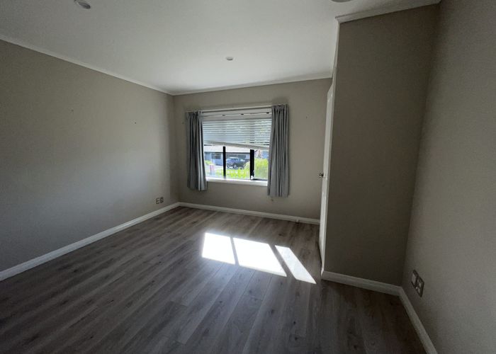  at 2 Bellbird Rise, Murrays Bay, Auckland
