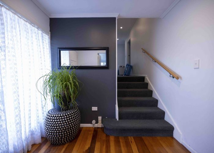  at 4 Rembrandt Avenue, Tawa, Wellington