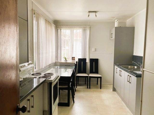  at 100 Wolverton Street, Blockhouse Bay, Auckland