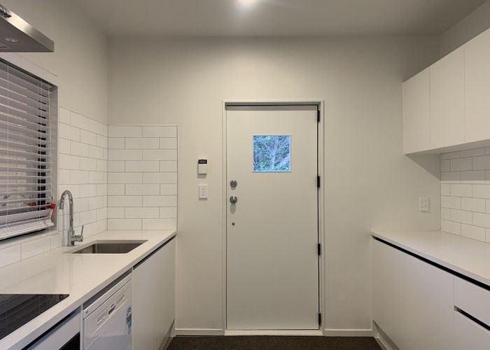  at 17 Sun Place, Henderson, Auckland