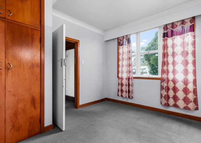  at 68 Panorama Road, Mount Wellington, Auckland City, Auckland