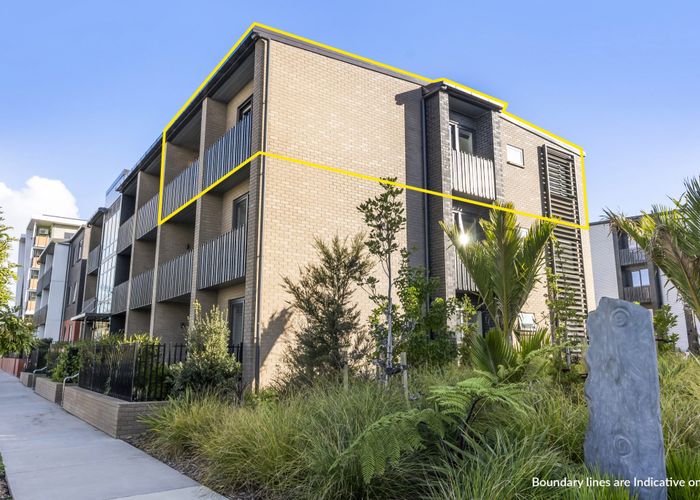  at 201/36A Greenslade Crescent, Northcote, Auckland