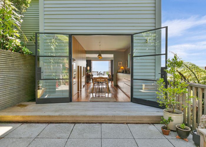  at 63 Farnham Street, Mornington, Wellington, Wellington