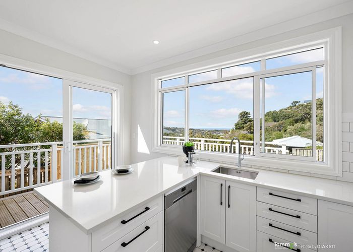  at 115 Farnham Street, Mornington, Wellington