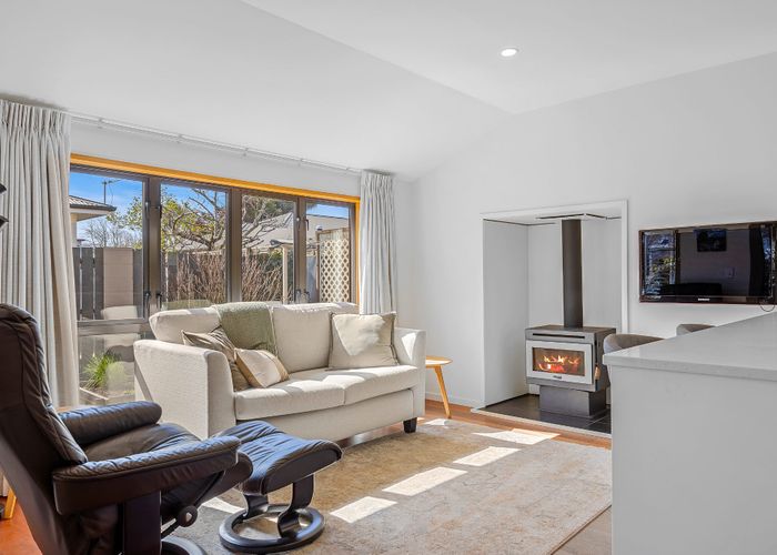  at 84 Palatine Terrace, St. Martins, Christchurch City, Canterbury